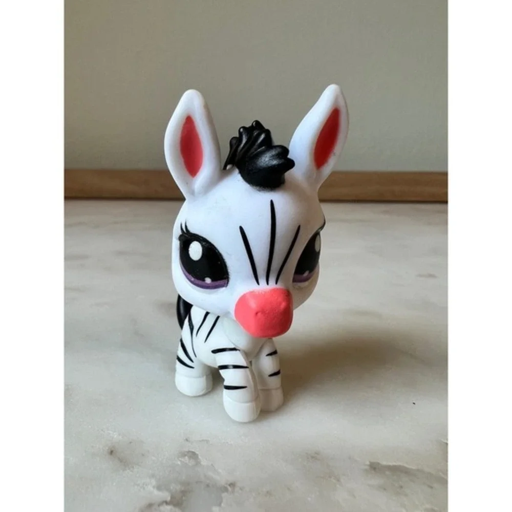 Littlest Pet Shop Zebra Figure G7 #97 Released in Zoo Pets Trio Set